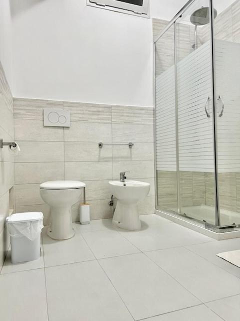 Manzoni Artist Lodge Bari Extérieur photo